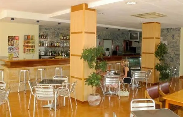 Hotel Hostal Residencia Nicolau Sant Antoni de Portmany Spagna