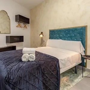 https://hotel-villamarta.hotelsincadiz.net