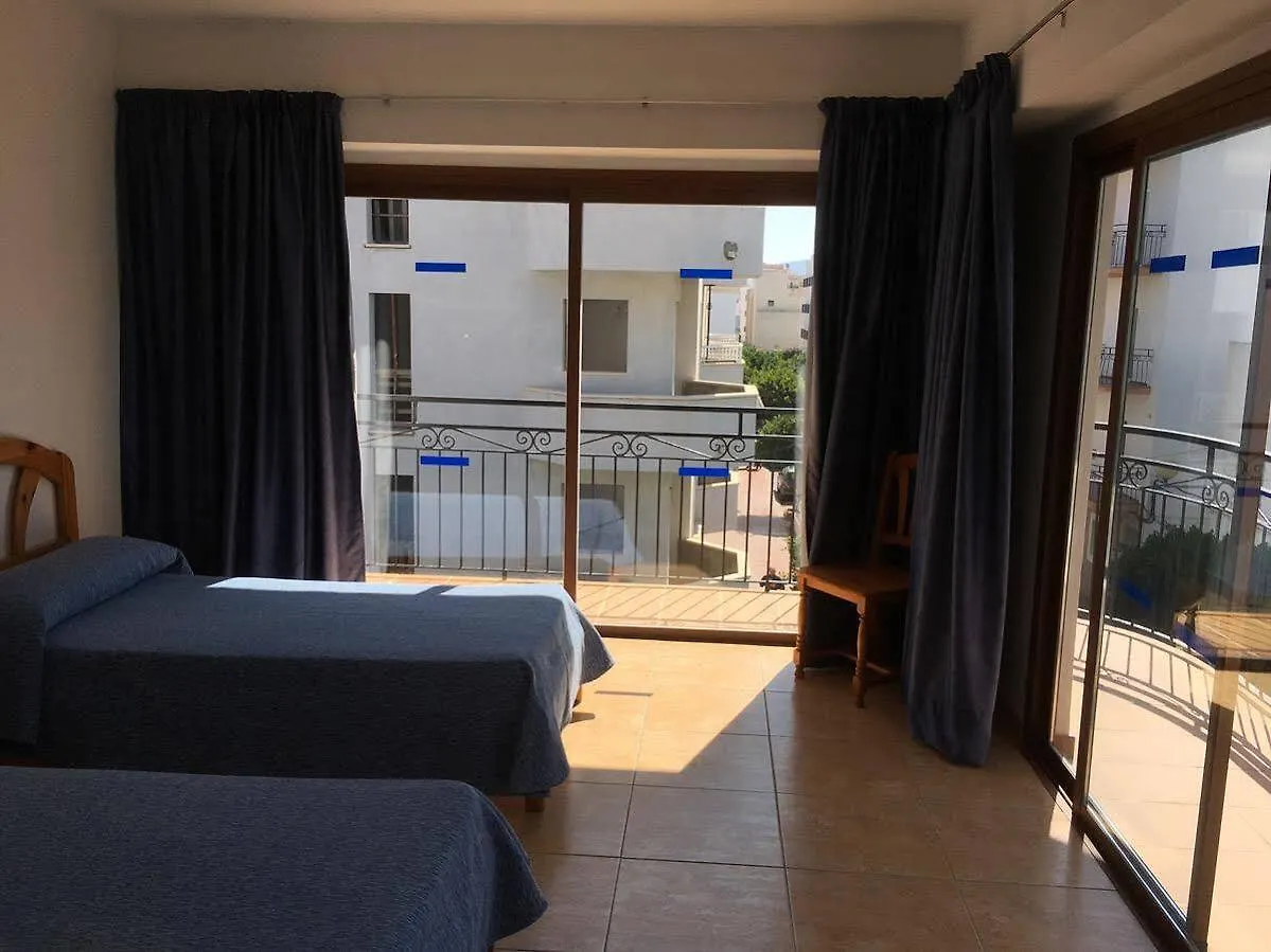 Hostal Residencia Nicolau San Antonio Abad